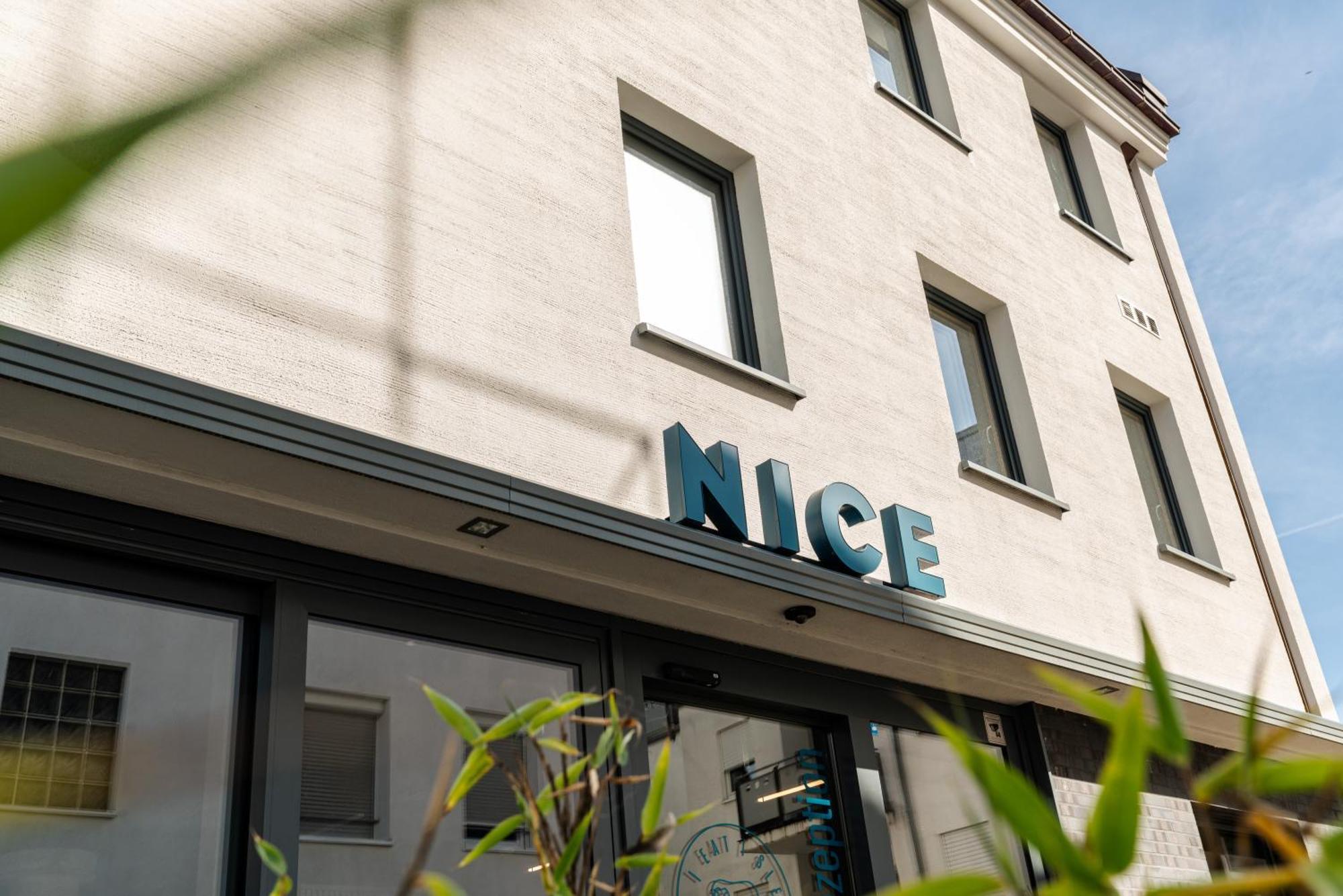 Hotel Nice Laupheim Exterior foto
